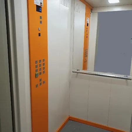 Center Apartment, Balcony Twarda